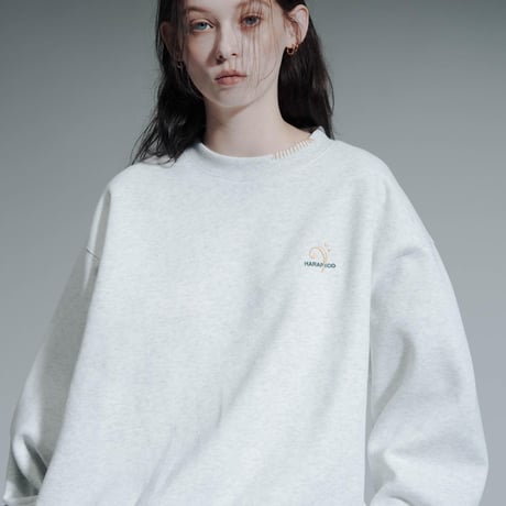 Essential Logo Sweat - ホワイト