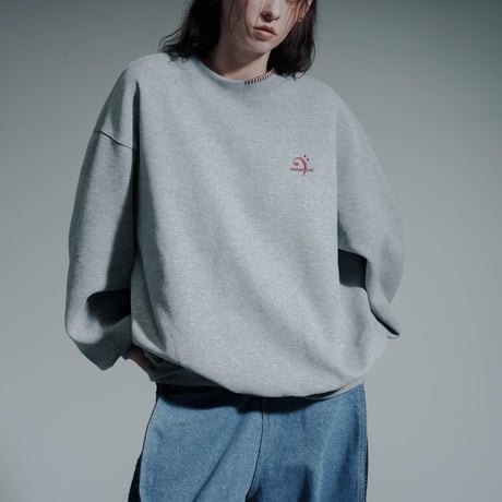 Essential Logo Sweat - グレー