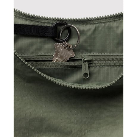BAGGU Medium Nylon Crescent Bag - Caper