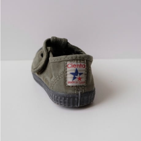 <ご予約>Cienta T STRAP SHOES khaki/ムラ染め N77777(21(12.5cm)～34(21cm))