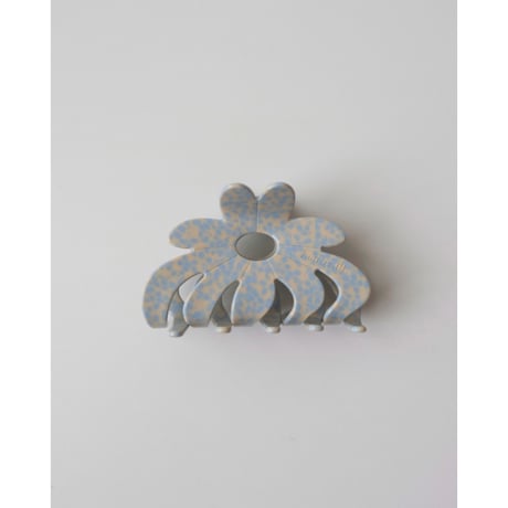 Buttermilk Rebekah Claw Clip in Cereal Milk