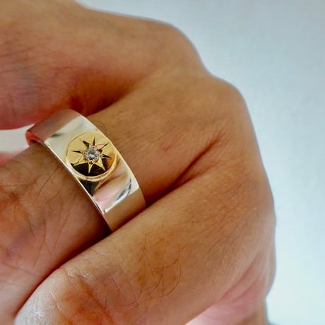 仁尾彫金『一つ星２mmダイヤ、k18太陽の平打リング、幅７mm』ハンドメイド621