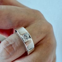 仁尾彫金『一つ星ジルコニア、幅7mm、厚み４mm、平打リング』ハンドメイド613