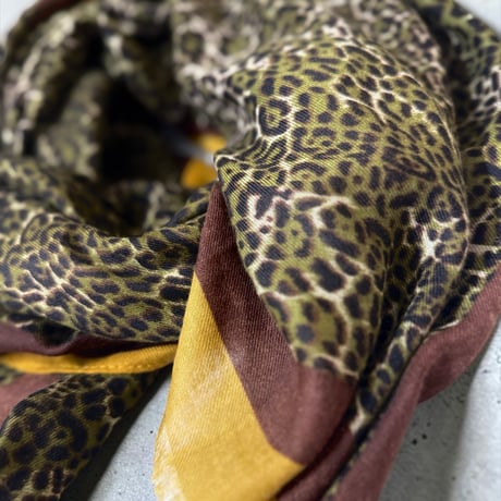 Urban Safari Scarf（OLIVE）