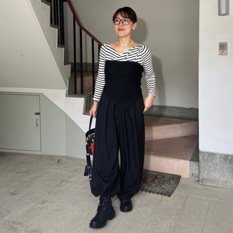 Lace Triangle Scarf （noir）
