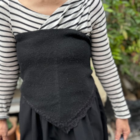 Lace Triangle Scarf （noir）