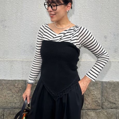 Lace Triangle Scarf （noir）