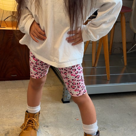 【即納】kitty "pink" leopard half leggings