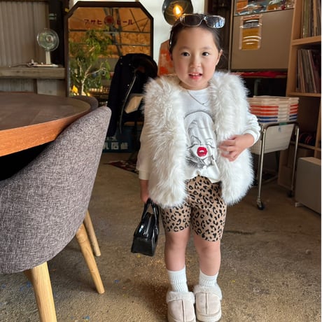 【即納】basiccolor fur vest