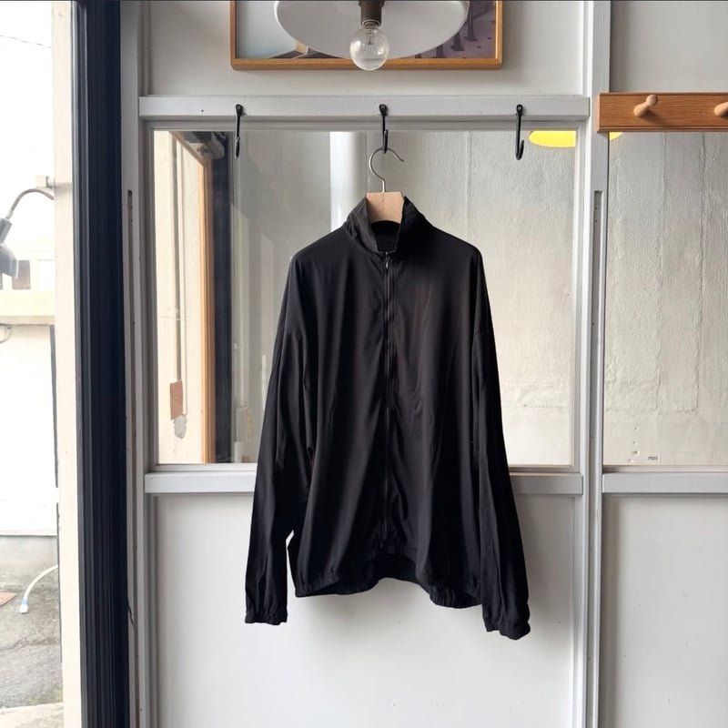 COMOLI THINコットン ジップジャケット | Less Higashikawa