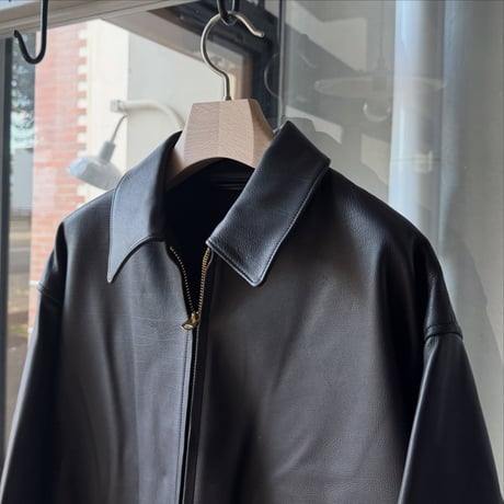 COMOLI　カーフスキン ジップショートジャケット