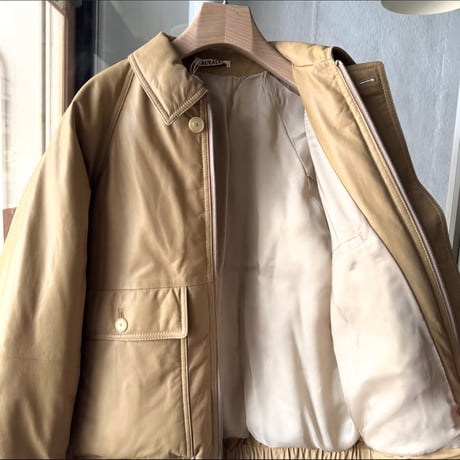 AURALEE　FINE CALF LEATHER DOWN BLOUSON