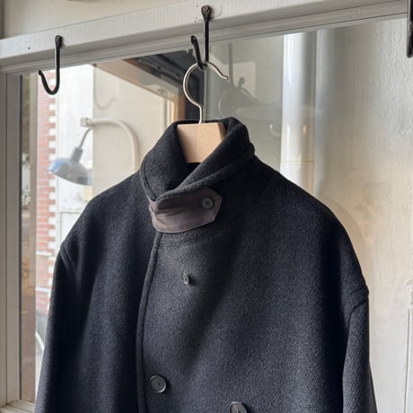 AURALEE　WOOL HERRINGBONE SHAWL COLLAR COAT