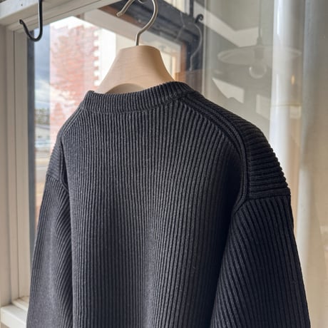 AURALEE　SUPER FINE WOOL RIB KNIT P/O