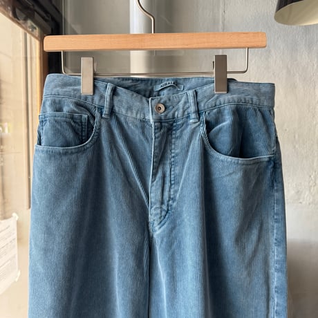 AURALEE　GARMENT-DYED FINX CORDUROY 5P WIDE PANTS