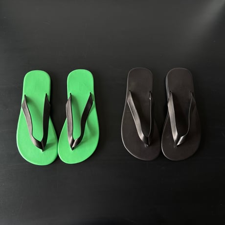 AURALEE　SOFT LEATHER FLIP-FLOPS