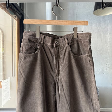 AURALEE　GARMENT-DYED FINX CORDUROY 5P WIDE PANTS