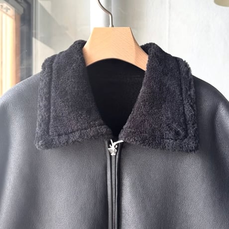AURALEE　MERINO MOUTON ZIP BLOUSON
