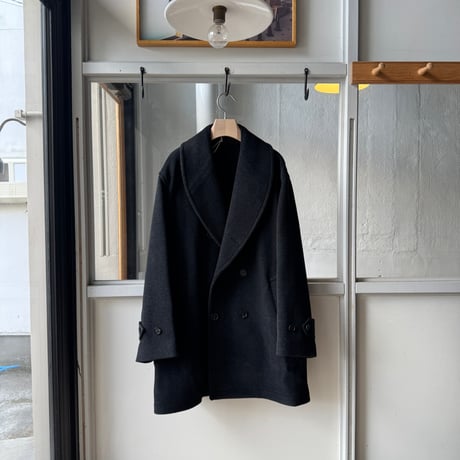 AURALEE　WOOL HERRINGBONE SHAWL COLLAR COAT