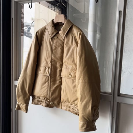 AURALEE　FINE CALF LEATHER DOWN BLOUSON