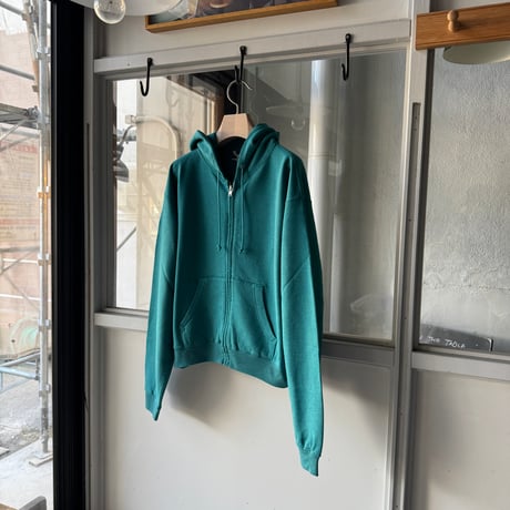 AURALEE　HIGH-TWIST COMPACT SWEAT ZIP PARKA