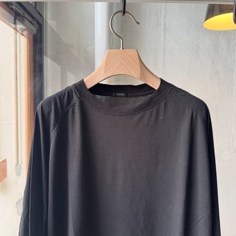 COMOLI　THINコットン クルーネック