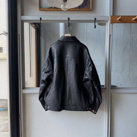 COMOLI　カーフスキン ジップショートジャケット