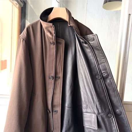 AURALEE　REVERSIBLE WOOL TWISTED TWILL / SHEEP LEATHER HALF COAT