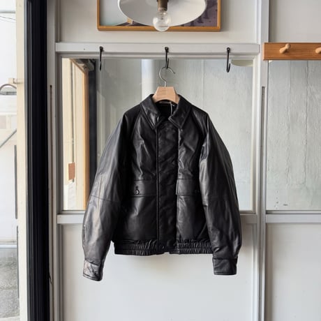 AURALEE　FINE CALF LEATHER DOWN BLOUSON