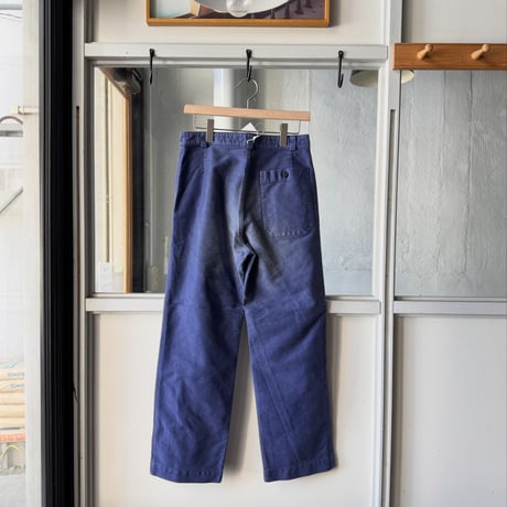 AURALEE　GARMENT-DYED ORGANIC COTTON HEAVY MOLESKIN PANTS