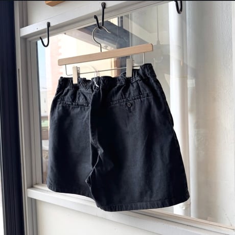 AURALEE　GARMENT-DYED FINX LIGHT CHINO SHORTS