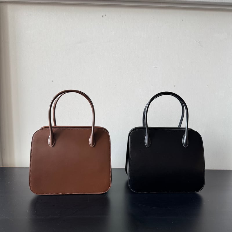 AURALEE LEATHER TOTE BAG - S MADE BY AETA | Les