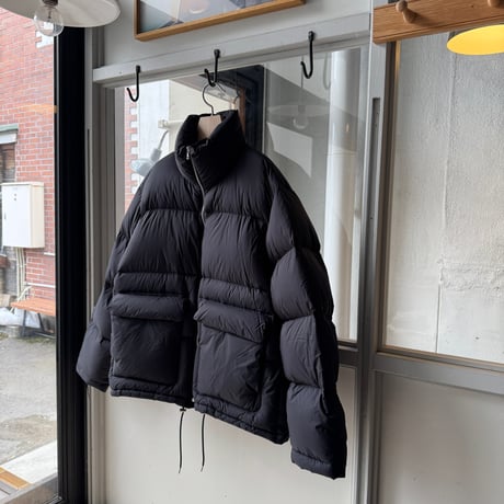 AURALEE　SUPER LIGHT NYLON RIPSTOP DOWN BLOUSON