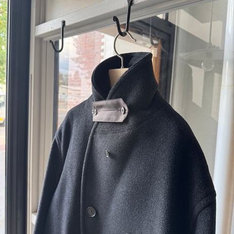 AURALEE　WOOL HERRINGBONE SHAWL COLLAR COAT