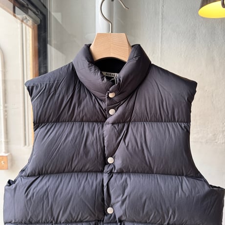 AURALEE　SUPER LIGHT NYLON RIPSTOP DOWN VEST