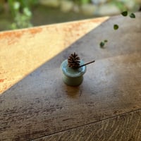 小さな青磁高台