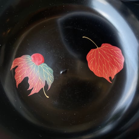 輪島塗　菓子皿　朴付き文様　明治