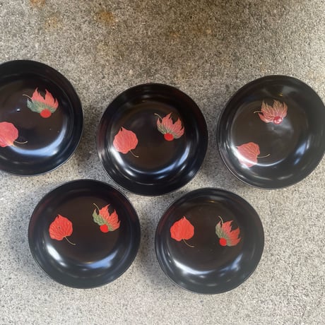 輪島塗　菓子皿　朴付き文様　明治