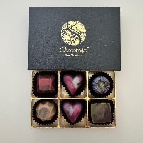 【4箱限定】ボンボンショコラ 6粒アソート(紅茶・カカオ・いちご・レモン)〈ご自宅用・賞味期限2026年11月10日〉