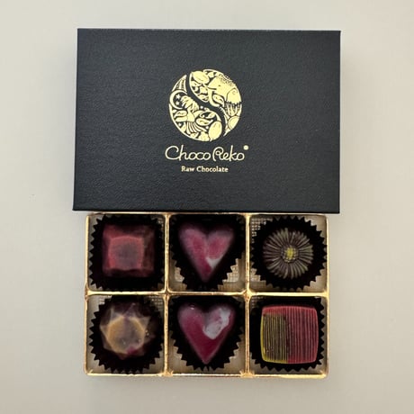 【4箱限定】ボンボンショコラ 6粒アソート(紅茶・カカオ・いちご・レモン)〈ご自宅用・賞味期限2026年11月10日〉