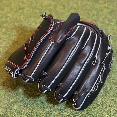 YAMAMOTO Pro Essential　硬式投手用　HP21  ブラック×紐ブラック×ステッチレッド　Yフラットウェブ