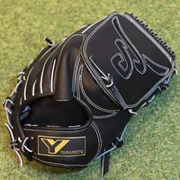 YAMAMOTO Pro Essential　硬式投手用　HP21  ブラック×紐ブラック×ステッチホワイト　Yフラットウェブ