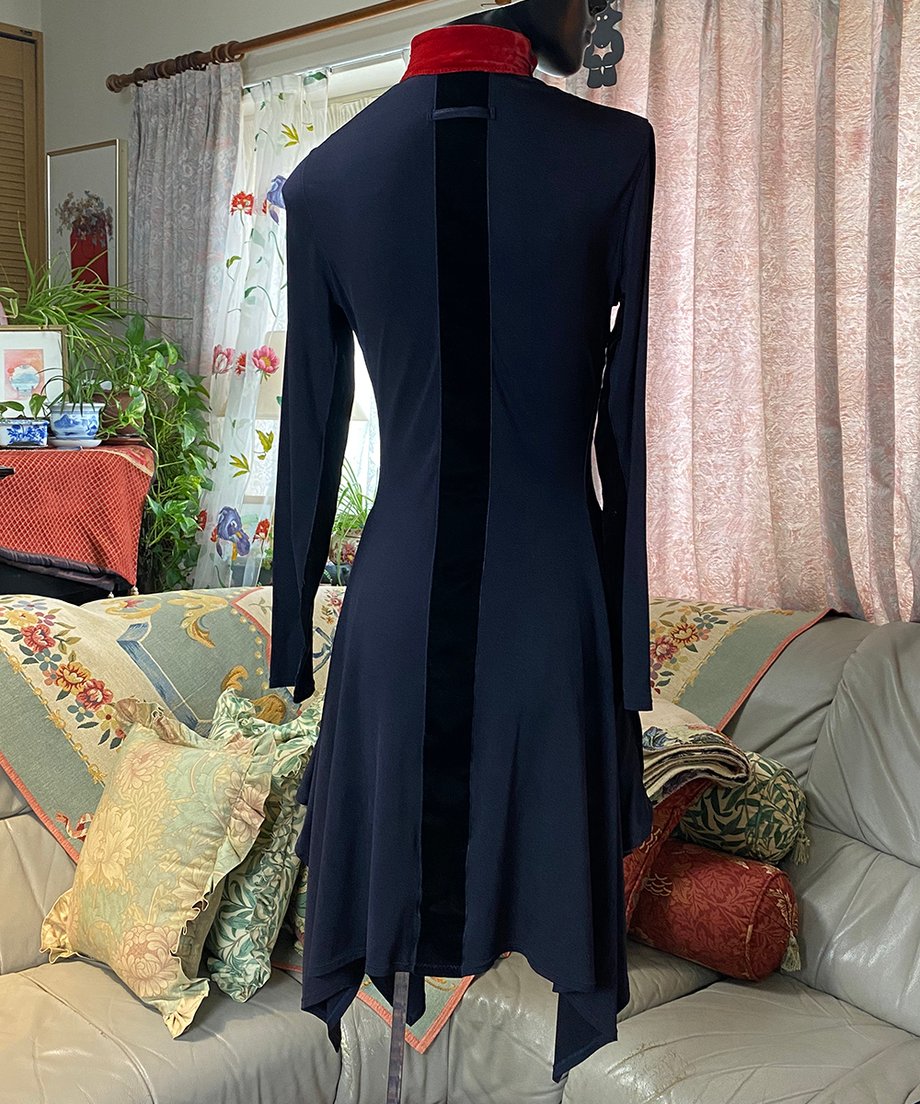 6a65aba3d90e541655b183dd