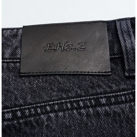 EHz・Z ★ 旅者入镜：下卷 【 03 】 ダメージ・デニムパンツ《旅者入镜：下卷・割破牛仔长裤》【予約商品・ 発送日未定】