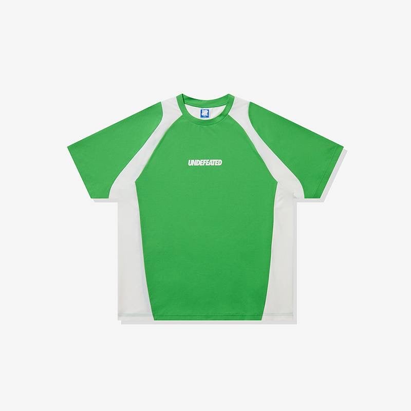 王一博・関連商品（UNDEFEATED）☆ 85 Racing 赛车 【 01 】 Tシャツ