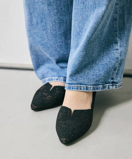 【steppi / ONWARD】SESILS0221 ポインテッドレースパンプス