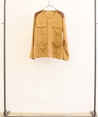 【LE MELANGE| '27 Spring Collection】コットンボイル刺繍ミリタリーブルゾン 8713805／３月上旬から３月下旬発送予定