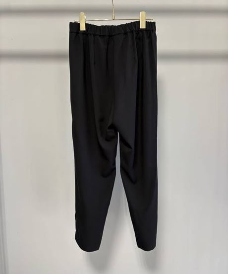 【MARGAUX VINTAGE | '27 Spring Collection】 テーパードスリットパンツ  PT 27018／2月上旬から3月上旬発送予定