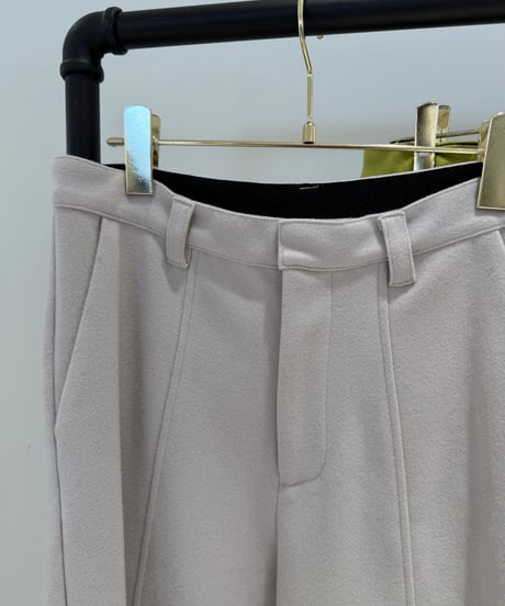 【ayane '26 winter collection】876803 ニードルパンチバレルレッグパンツ