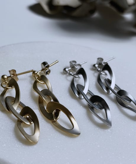 【charmaer 27 Early spring】297101  メタルチェーンピアス